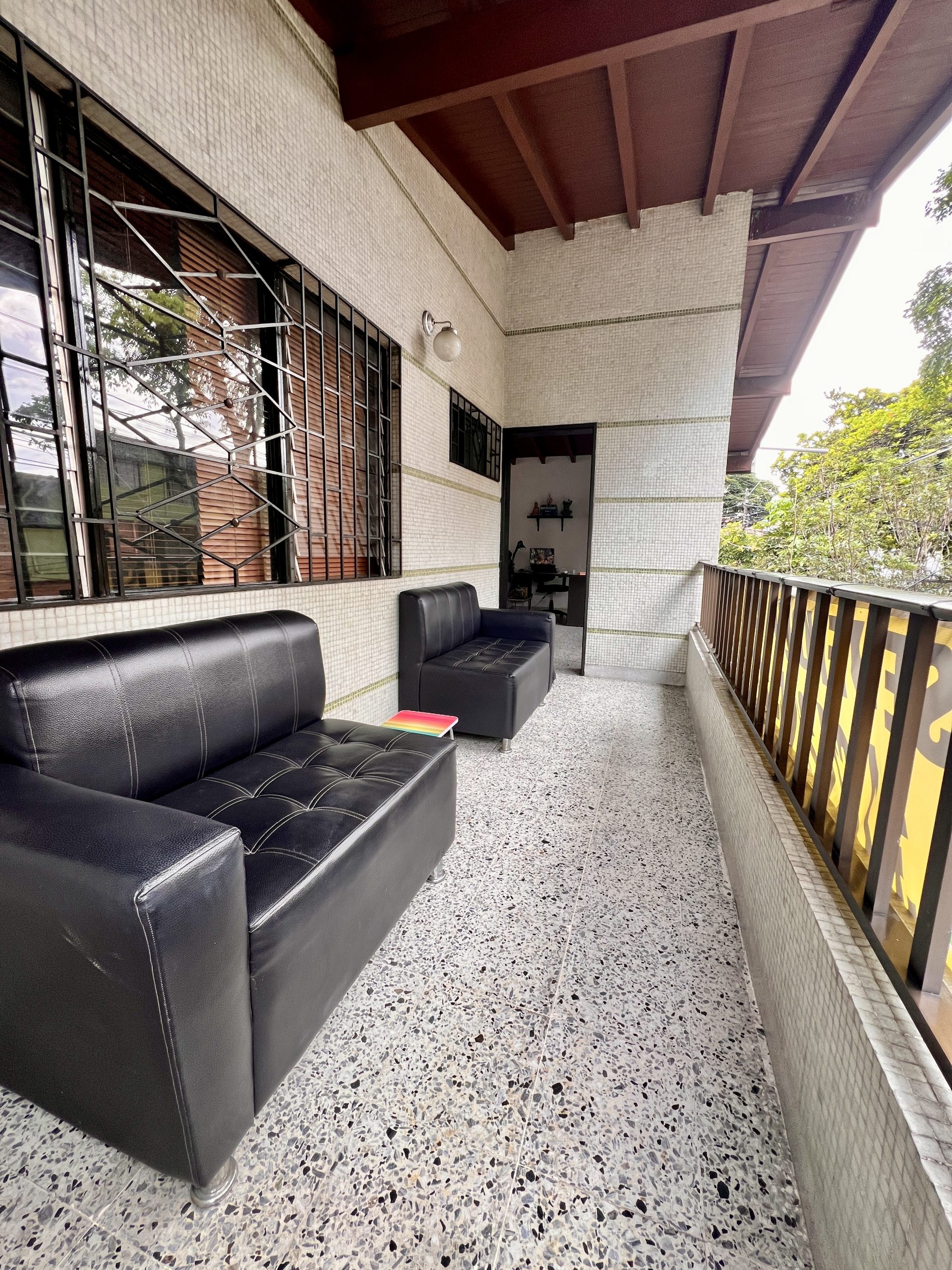Sala de estar de Mi Espacio Centro Psicológico
